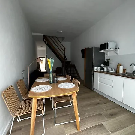 Dona Josefina Y Don Simon Almería